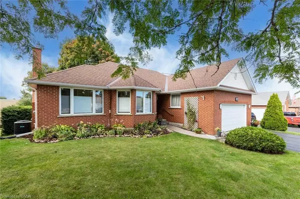 137 Lou's Boulevard, Rockwood, ON N0B 2K0