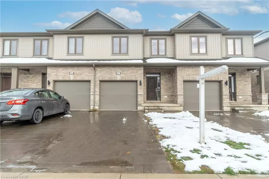 673 Chelton Road, London, ON N6M 0J1