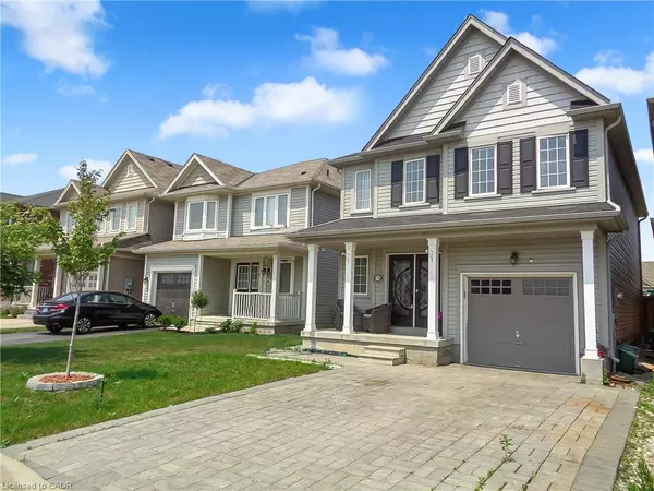 Binbrook, ON L0R 1C0,76 Mcallistar Drive