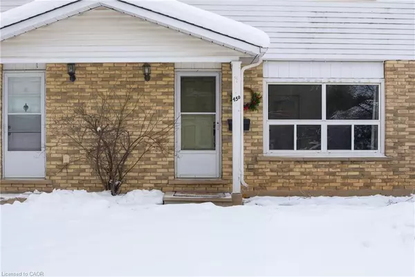 Waterloo, ON N2L 5X1,45B Karen Walk