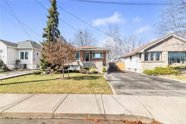 Hamilton, ON L8K 3L2,176 Walter Avenue S