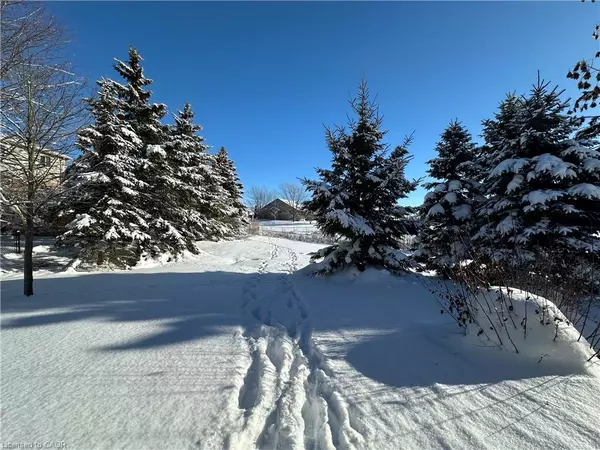 Drayton, ON N0G 1P0,71 Dales Drive