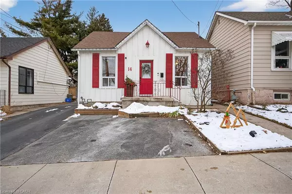 14 Lochearne Street, Hamilton, ON L8R 1V8