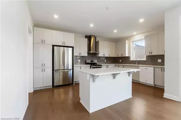 Russell, ON K4R 0G6,805 Gamble Drive