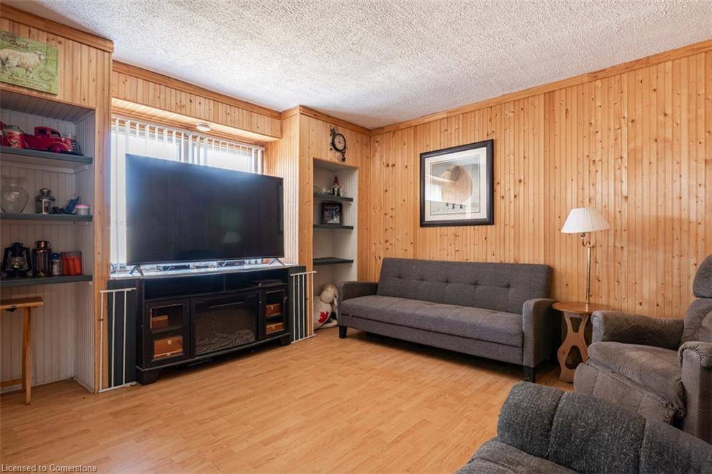Fort Erie, ON L2A 4R3,675 Crescent Road