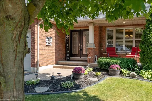 Paris, ON N3L 4H2,220 Dundas Street W