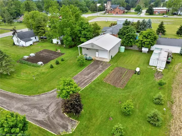 Norfolk, ON N0E 1Z0,991 Norfolk County 19 Road E