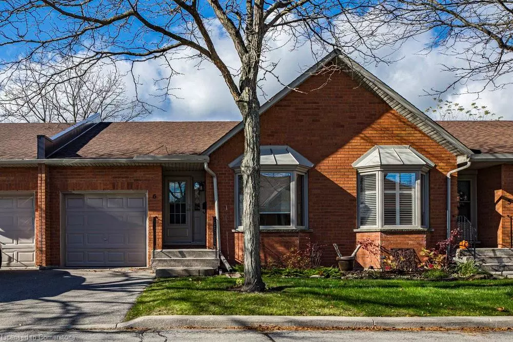 Dundas, ON L9H 7M6,60 Dundas Street #6