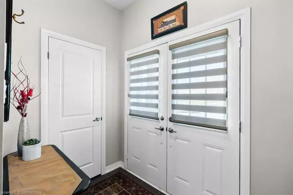 Paris, ON N3L 0K3,17 Hitchman Street