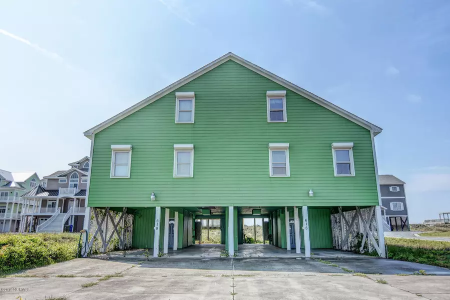 618 Hampton Colony CIR, North Topsail Beach, NC 28460