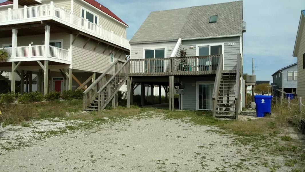 247 Topsail RD, North Topsail Beach, NC 28460