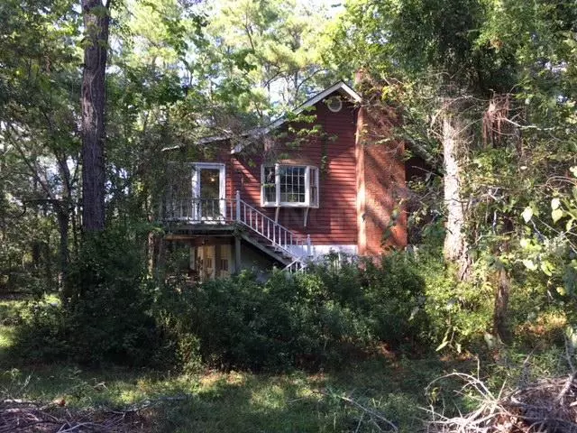 8291 River RD SE, Southport, NC 28461