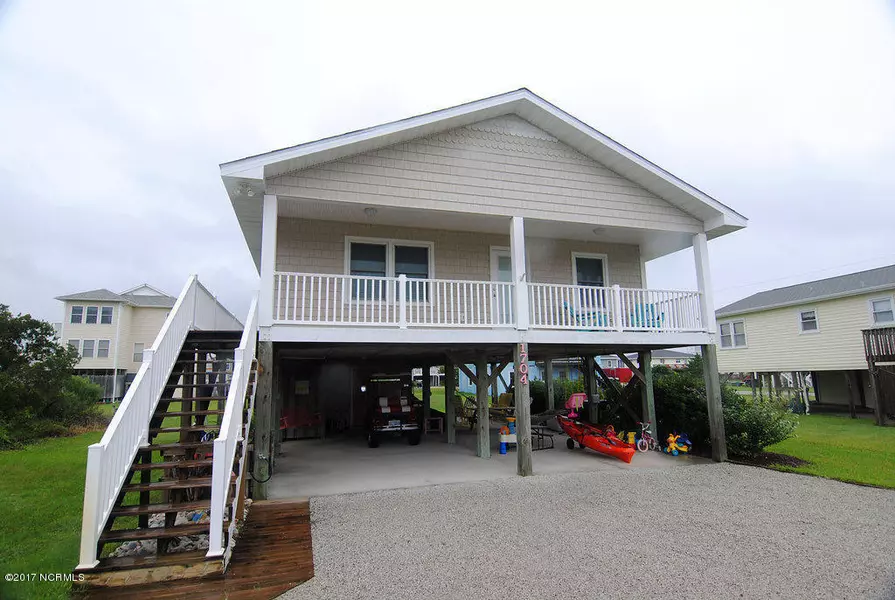 1704 S Anderson BLVD, Topsail Beach, NC 28445