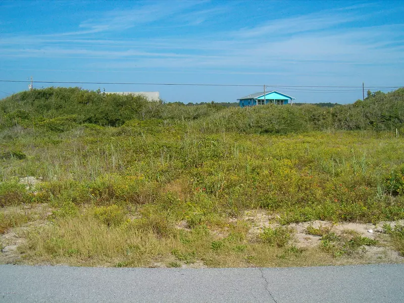 133 Topsail Road, North Topsail Beach, NC 28460