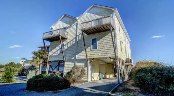 Surf City, NC 28445,812 S Shore DR #B