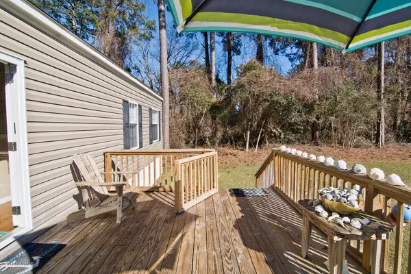 Cedar Point, NC 28584,140 Hidden Bay DR