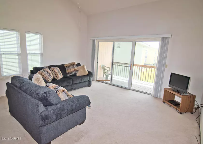 918 N New River DR #438, Surf City, NC 28445