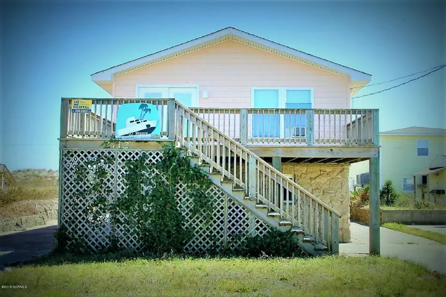 2712 Island DR, North Topsail Beach, NC 28460