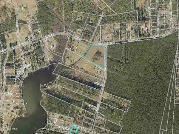 Gloucester, NC 28528,460 Straits RD