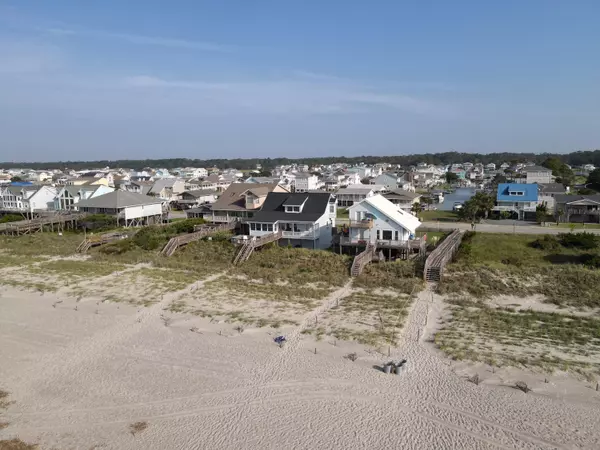 Holden Beach, NC 28462,357 Ocean Boulevard W