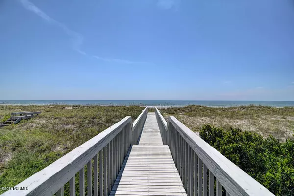 272 Beach Road N, Wilmington, NC 28411