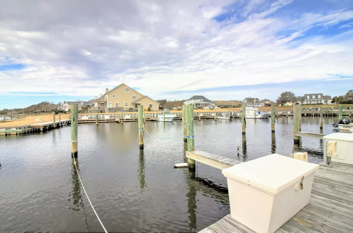 Morehead City, NC 28557,107 Brandywine Marina BLVD #39