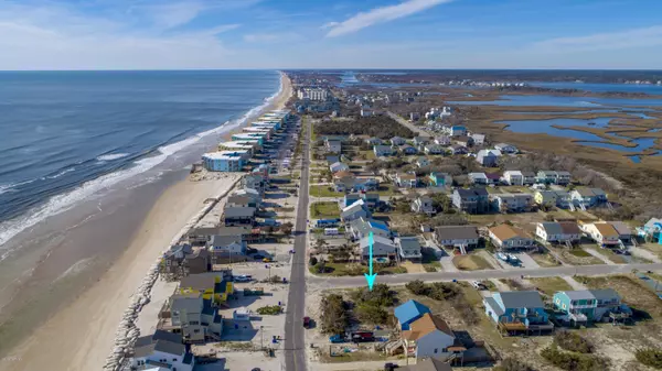 North Topsail Beach, NC 28460,2327 New River Inlet RD