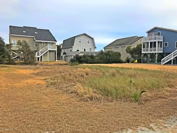 Sunset Beach, NC 28468,411 16th ST