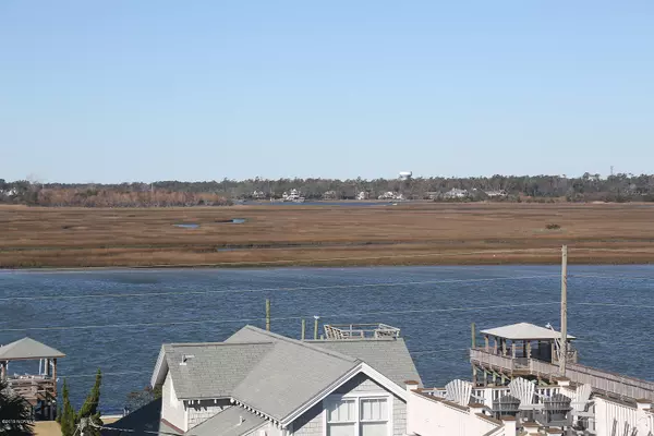 Wrightsville Beach, NC 28480,618 S Lumina AVE