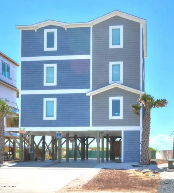 807 Ocean DR, Oak Island, NC 28465