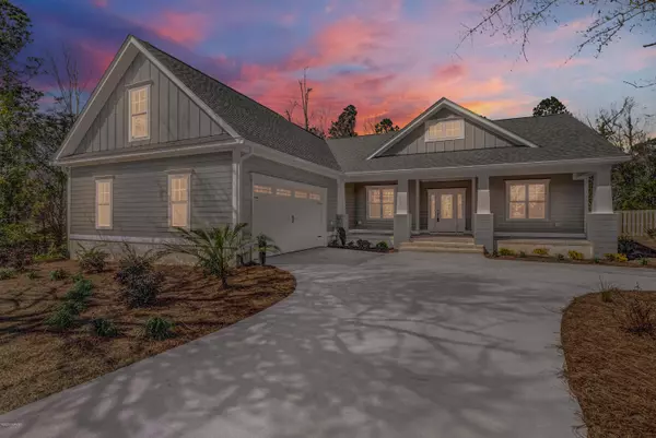 2508 Middle Sound Loop RD, Wilmington, NC 28411