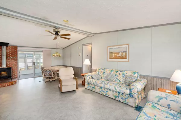 Carolina Shores, NC 28467,1098 Waterview LN SW