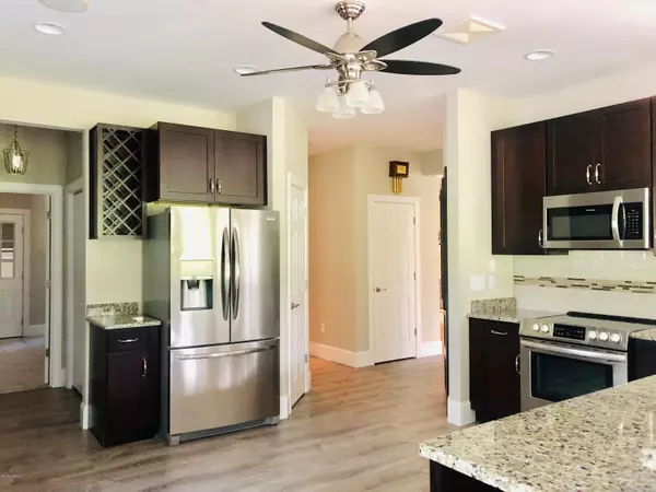 Wallace, NC 28466,198 Cedar Point DR