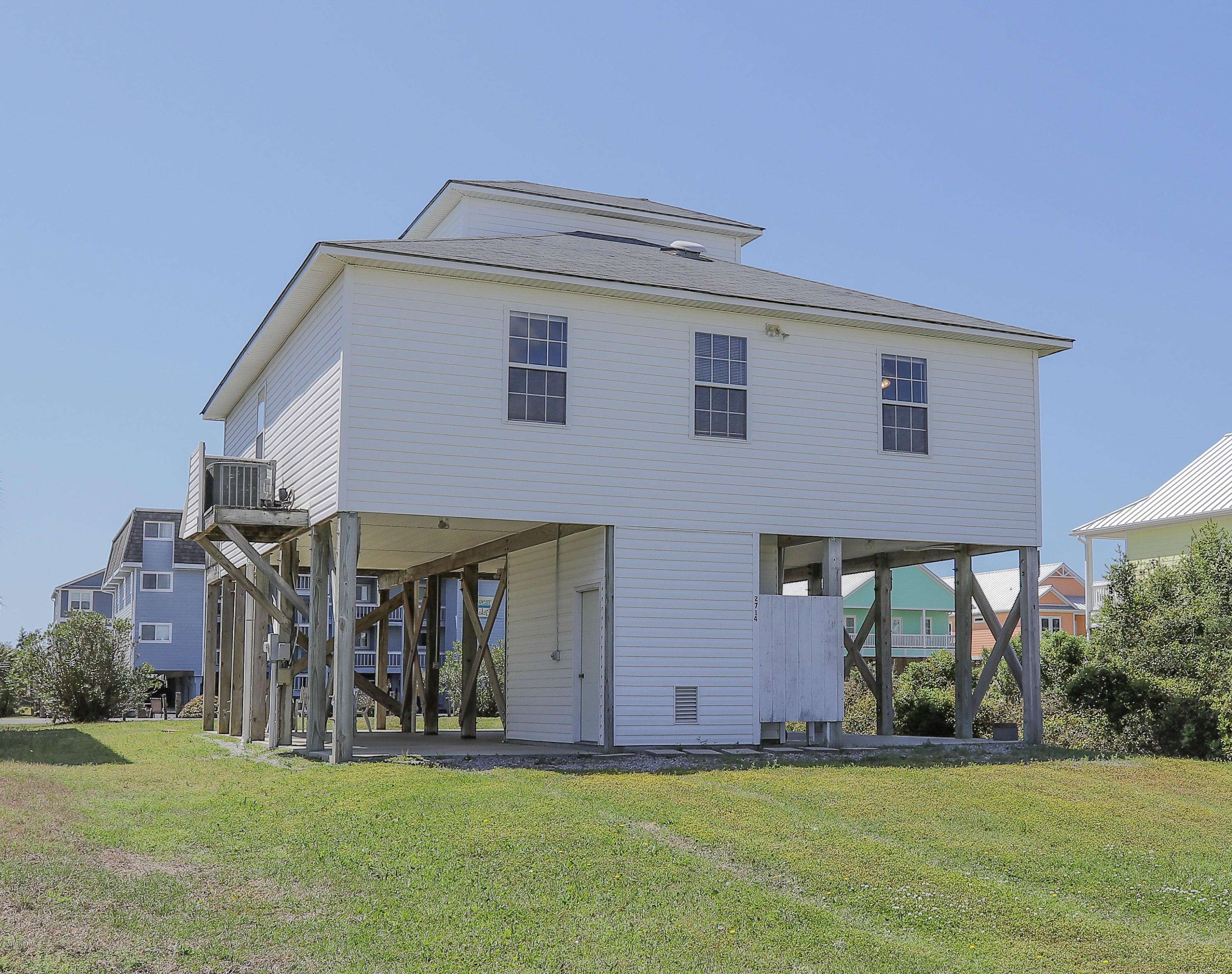 Oak Island, NC 28465,2714 W Dolphin DR