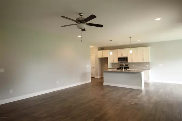 Grimesland, NC 27837,3232 Dandelion DR