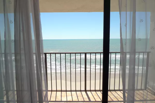 North Topsail Beach, NC 28460,4110 Island DR #303