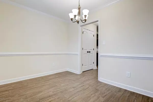 Richlands, NC 28574,204 Rowland DR