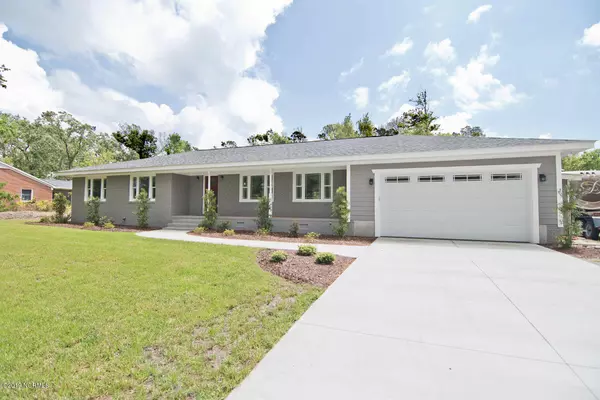 Pine Knoll Shores, NC 28512,217 Oakleaf DR