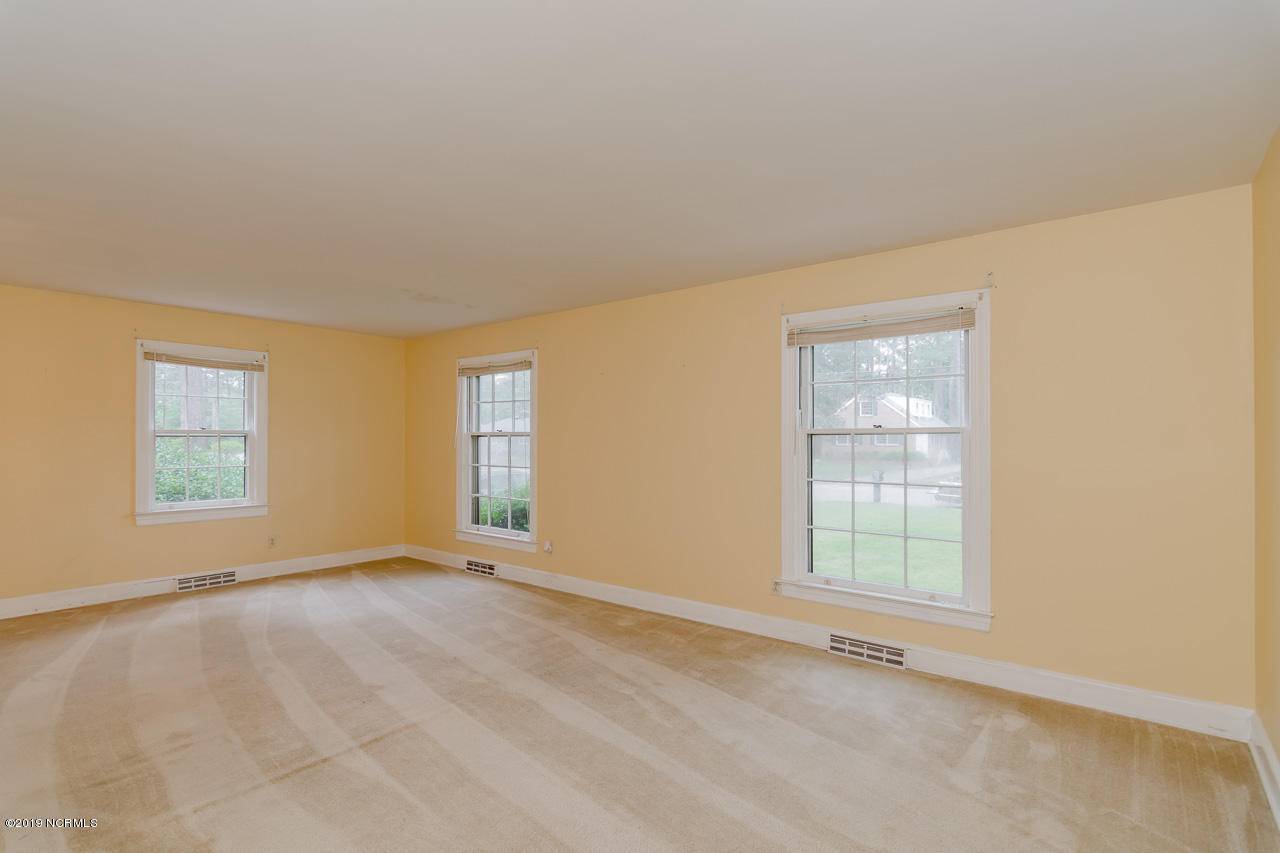 Rocky Mount, NC 27801,308 N Glendale DR
