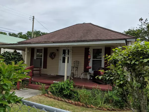 1311 Shepard ST, Morehead City, NC 28557