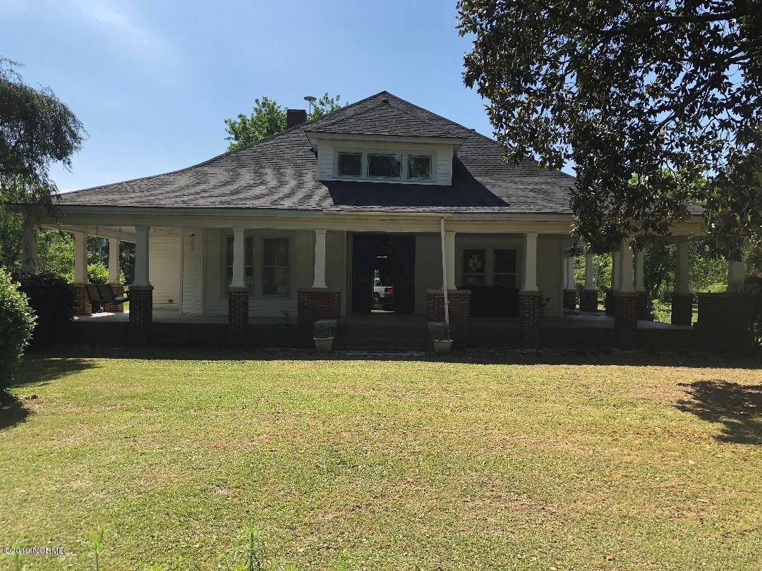 8141 Mcqueen RD, Laurinburg, NC 28352