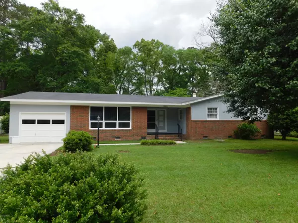 1212 Woodburn RD, Laurinburg, NC 28352