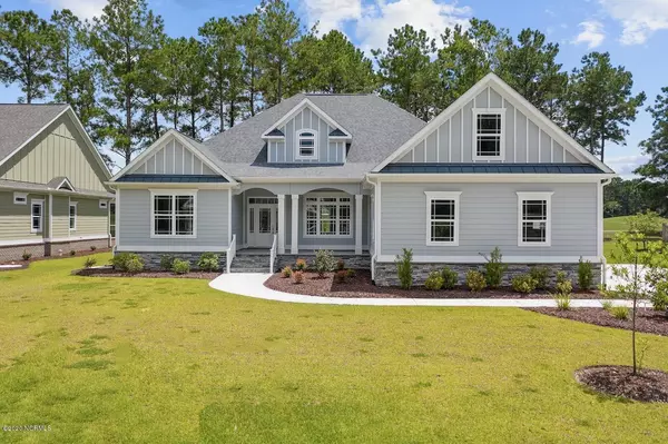 598 Crow Creek DR NW, Calabash, NC 28467