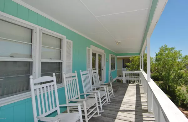 Sunset Beach, NC 28468,431 34th ST