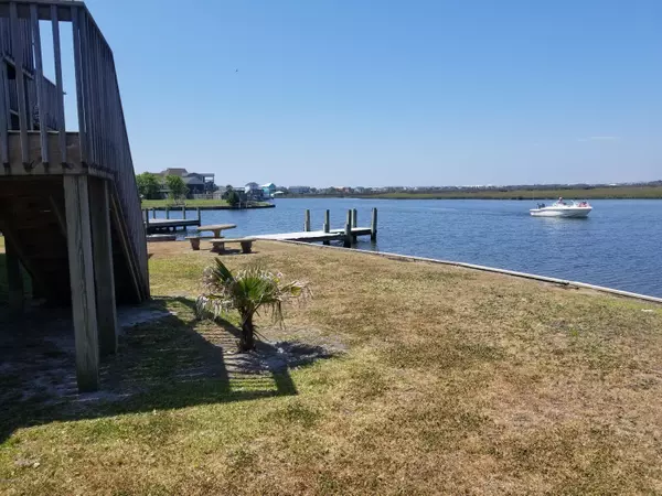 Surf City, NC 28445,4099 4th ST