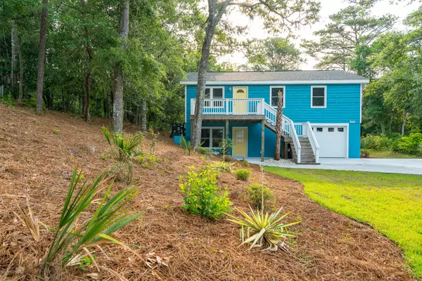 Emerald Isle, NC 28594,310 Live Oak ST