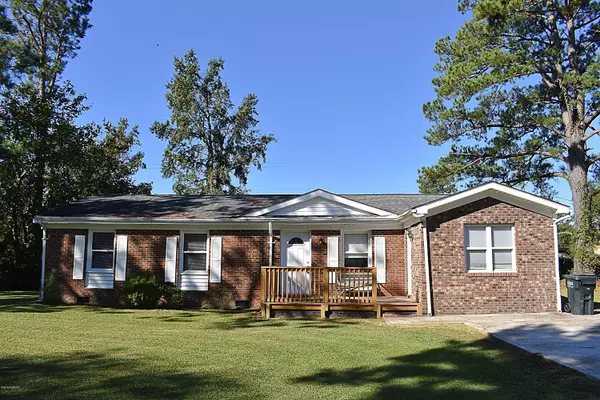 1415 Mockingbird LN, New Bern, NC 28562