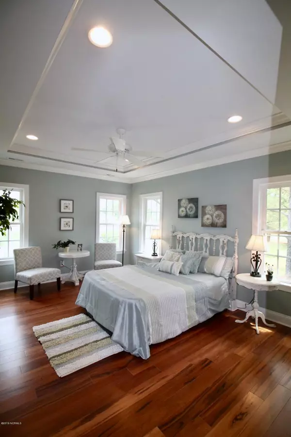 Wallace, NC 28466,105 Cardinal Lake DR