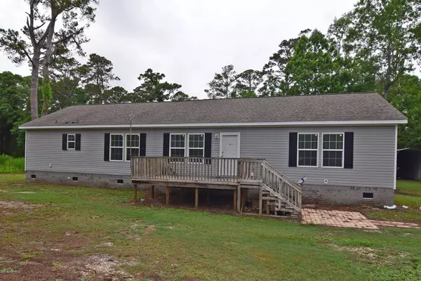 931 Hankinsville RD, Southport, NC 28461