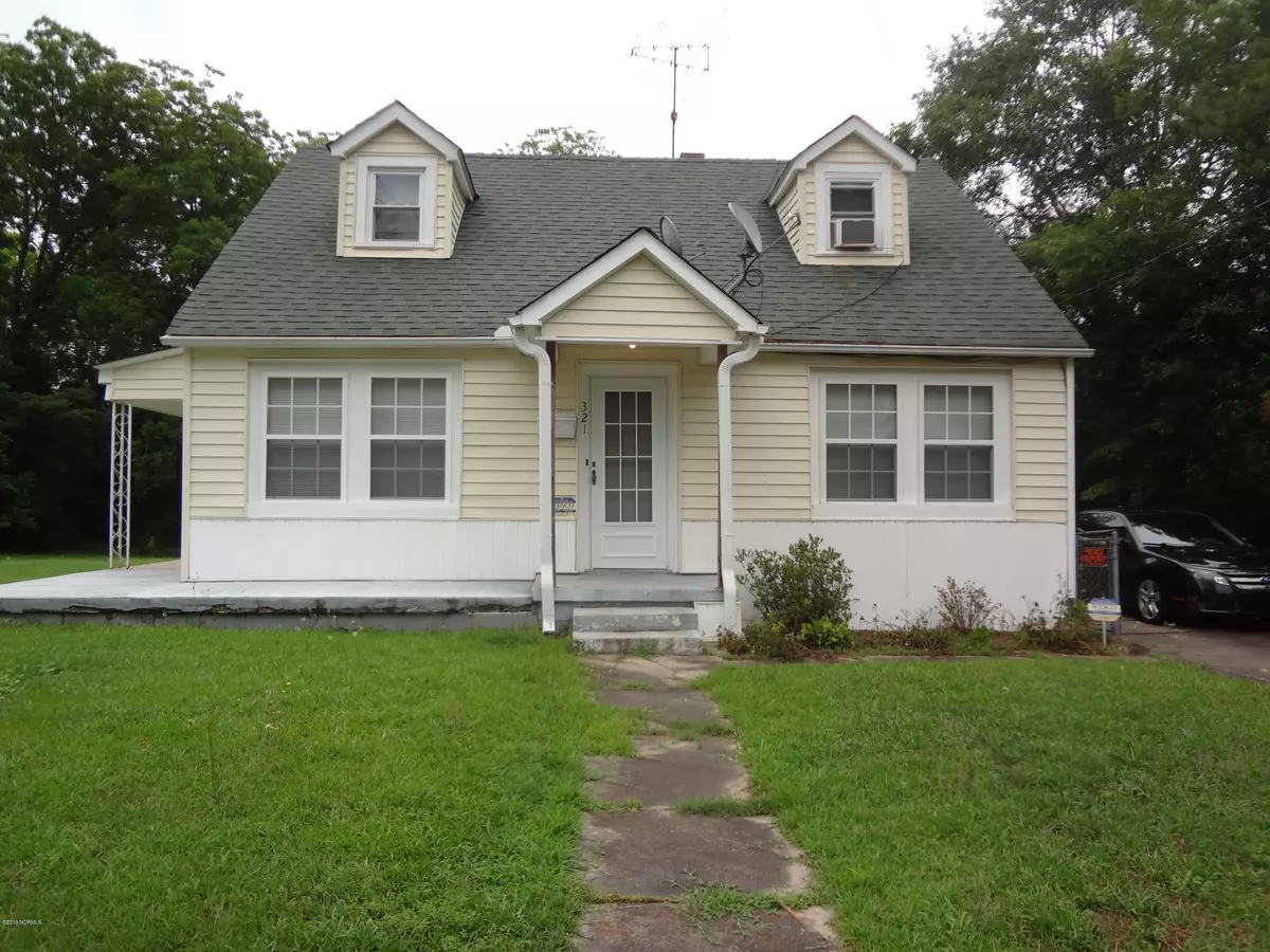 Kinston, NC 28501,321 Pine ST